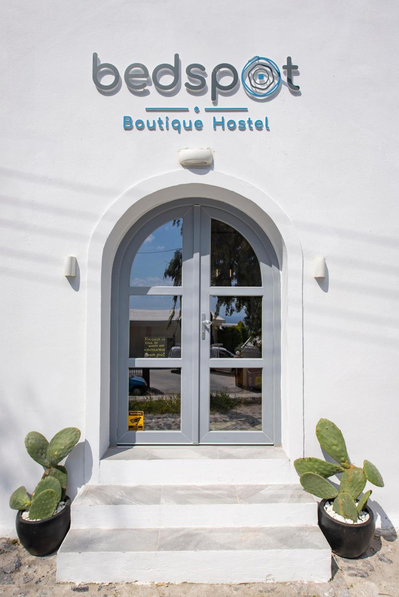 Bedspot Hostel Fira  Exteriér fotografie